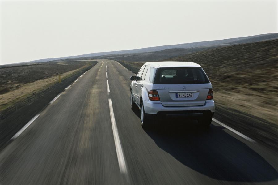  Mercedes-Benz ML-Class 2006 года  (фото 70 из 400)